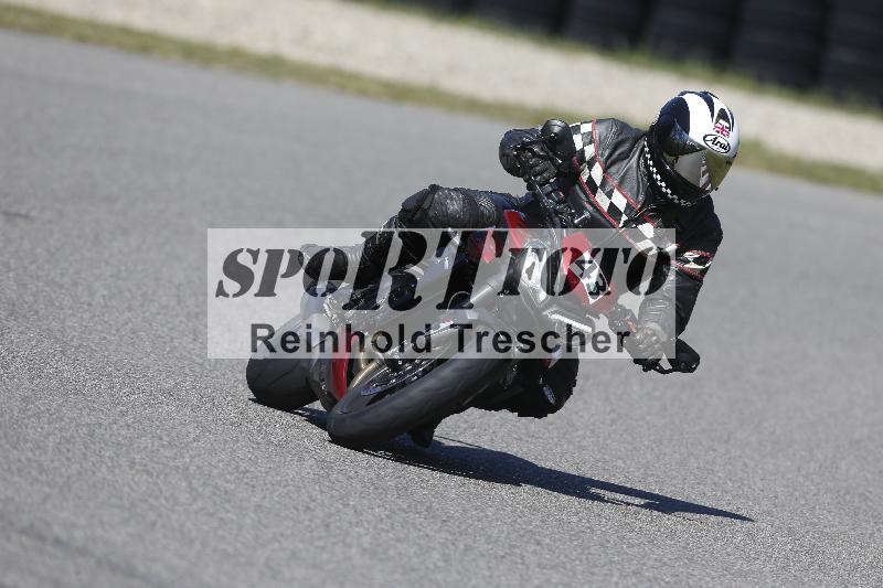 /06 08.04.2026 Cornu Master School ADR/Gruppe gruen/43